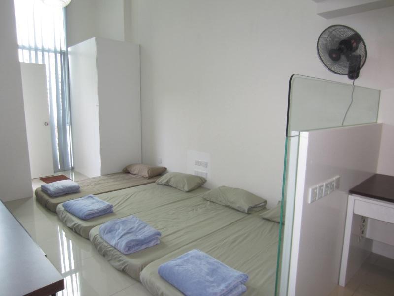 The Ceo Duplex Soho Suite 峇六拜 外观 照片