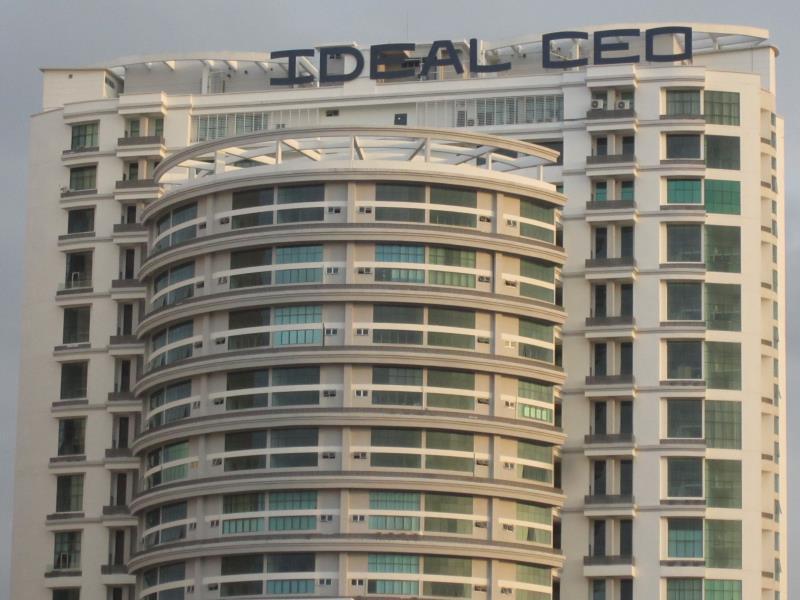 The Ceo Duplex Soho Suite 峇六拜 外观 照片