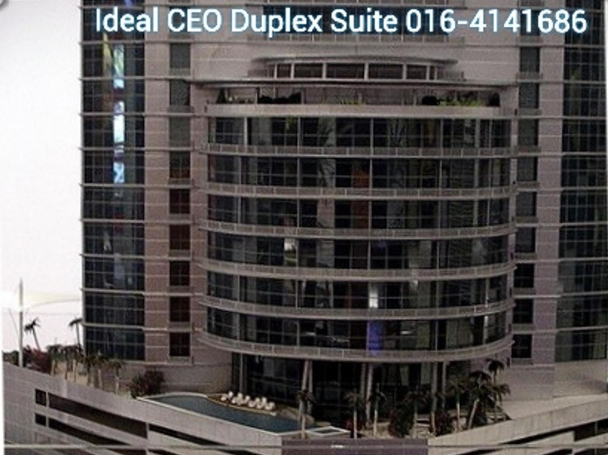 The Ceo Duplex Soho Suite 峇六拜 外观 照片